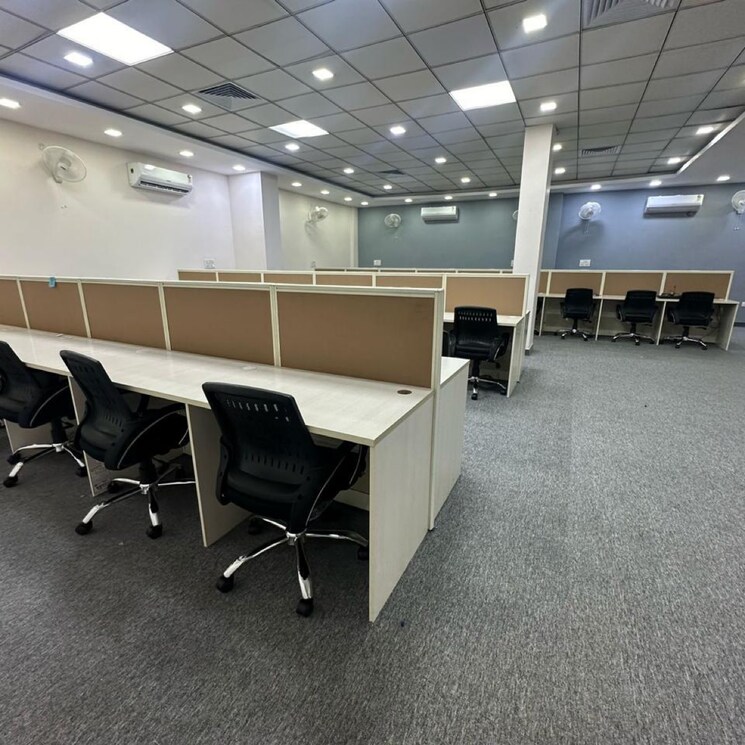 Team Area, phase 7 Commercial Office Space 2750 Sq.Ft. In Phase 7 Mohali 8601591