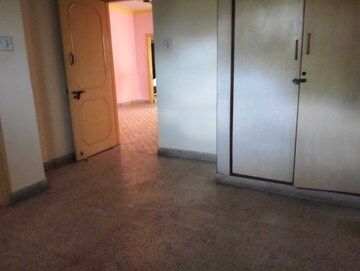 Room in 3 BHK Builder Floor at Hsr Layout – for Rent