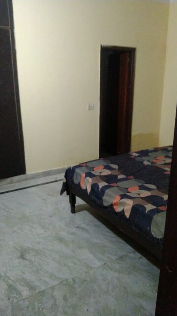 1 RK Independent House For Rent in Sector 50
