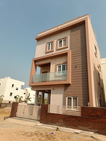  Plot For Sale in SR Sree City, Agapally