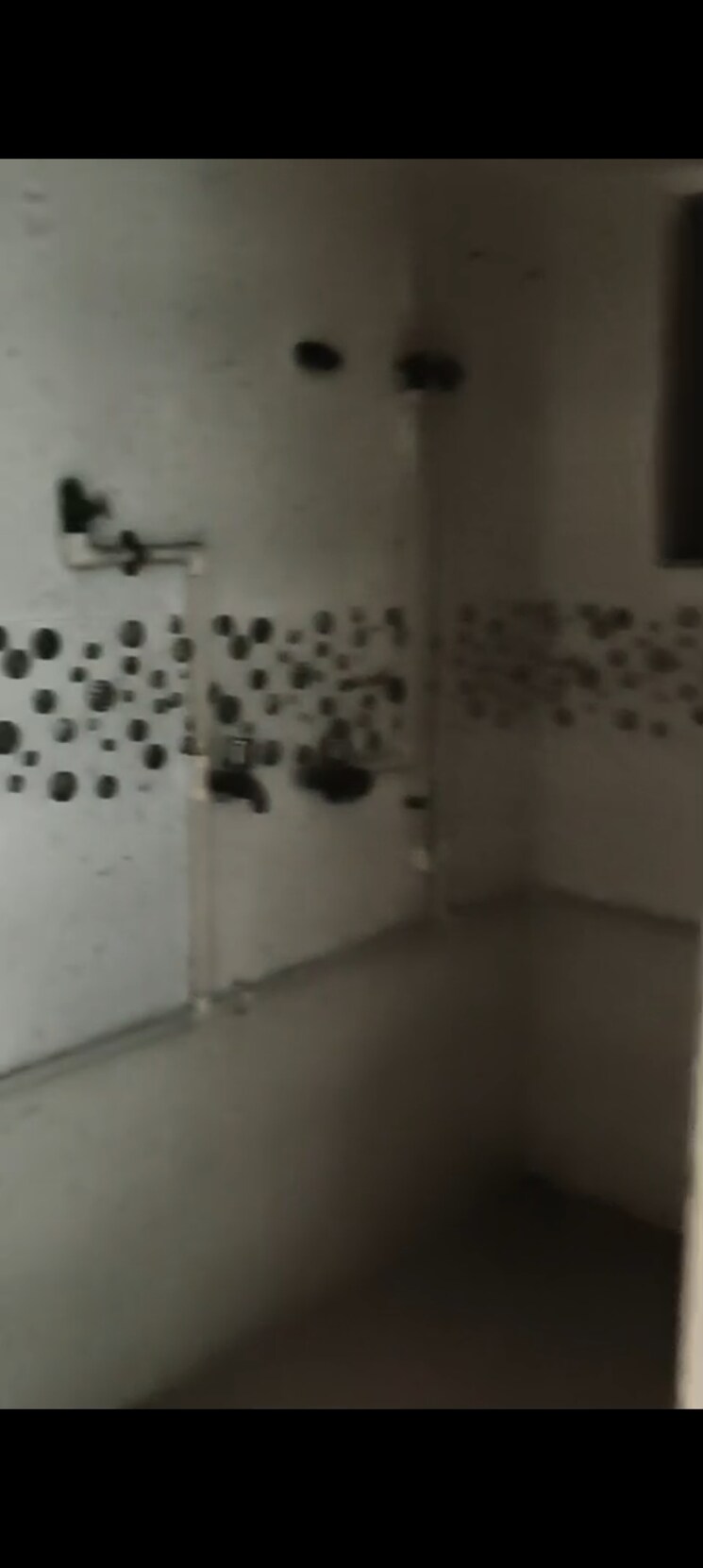 Bathroom, arihant-tower-vakola 2 Bedroom 700 Sq.Ft. Apartment In Santacruz East Mumbai 8601681