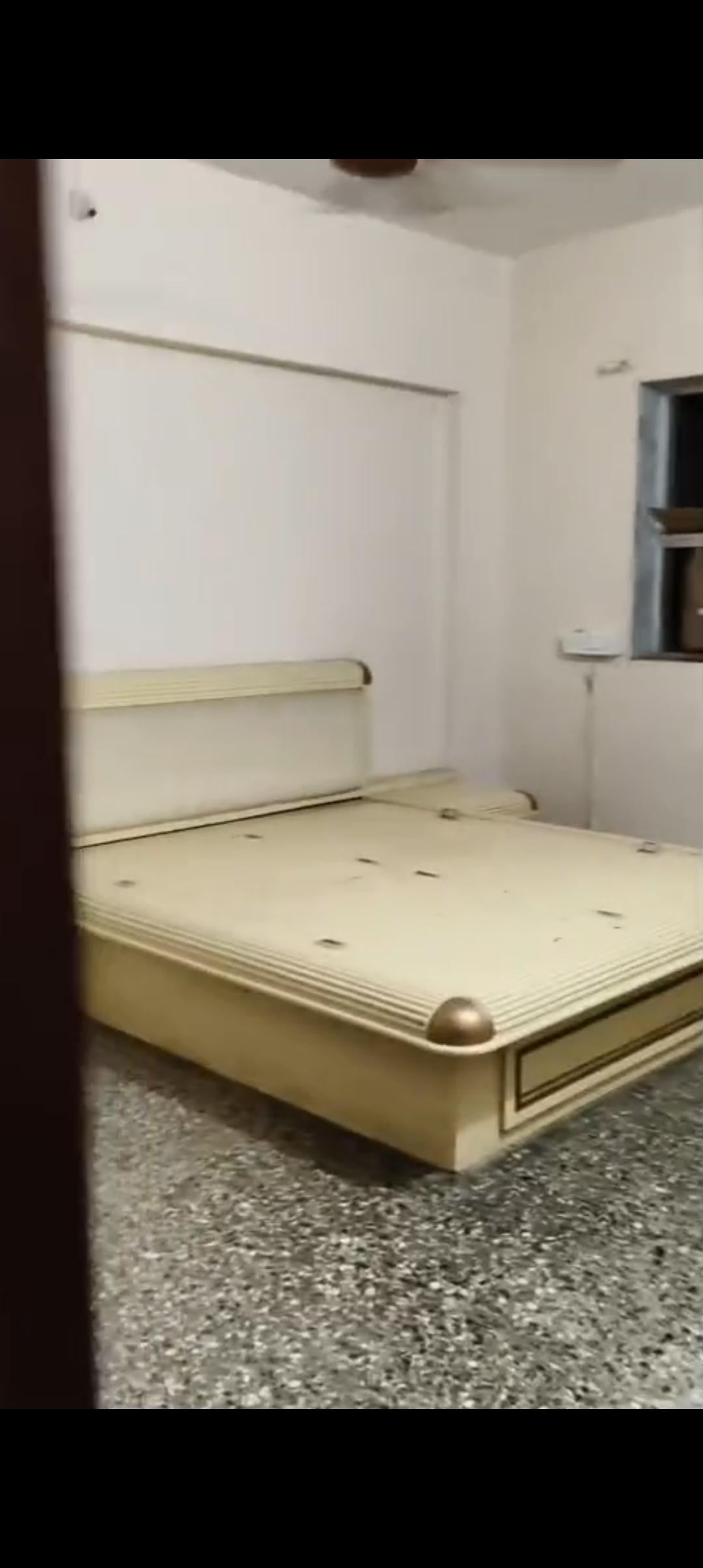 2 BHK + Study Room Apartment For Rent in Arihant Tower Vakola