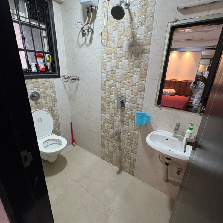 Bathroom, gurbani-chs 2 Bedroom 700 Sq.Ft. Apartment In Tilak Nagar Mumbai 8601695