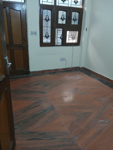 Bedroom in 2 BHK Apartment at Paschim Vihar – for Rent