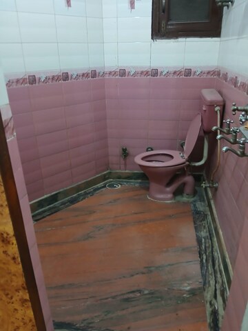 Bathroom in 2 BHK Apartment at Paschim Vihar – for Rent