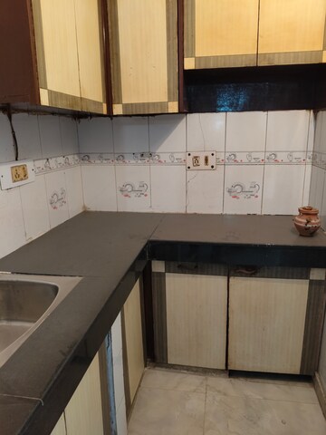 Kitchen in 2 BHK Builder Floor at Paschim Vihar – for Rent