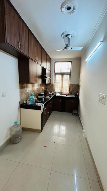 Kitchen in 2 BHK Builder Floor at Sector 47 – for Rent