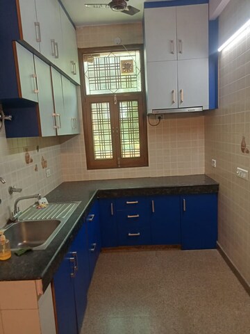 Kitchen in 1 BHK Builder Floor at Sector 51 – for Rent