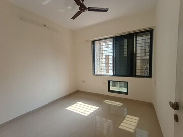 Room in 2 BHK Apartment at Crystal Armus, Chembur – for Rent