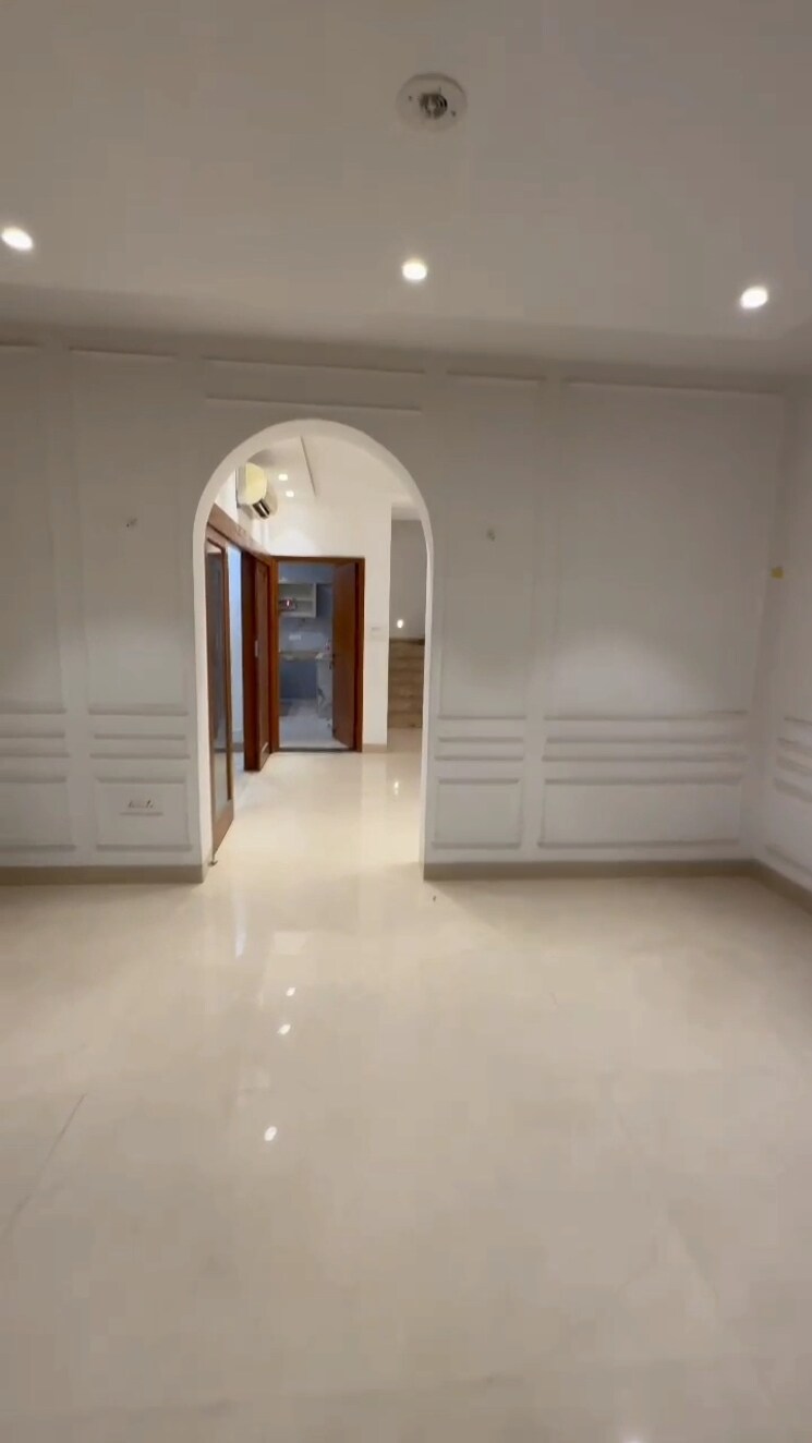 Room, dda-rosewood-apartments 6+ Bedroom 3400 Sq.Ft. Apartment In Vasant Kunj Delhi 8601778