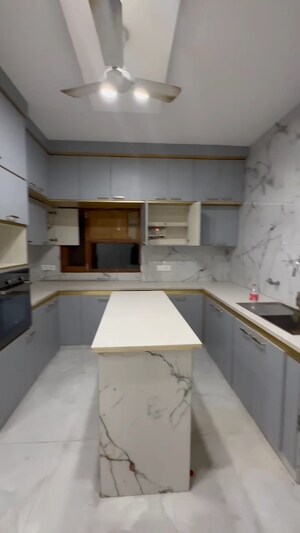 Kitchen in 6+ BHK Apartment at DDA Rosewood Apartments, Vasant Kunj – for Sale