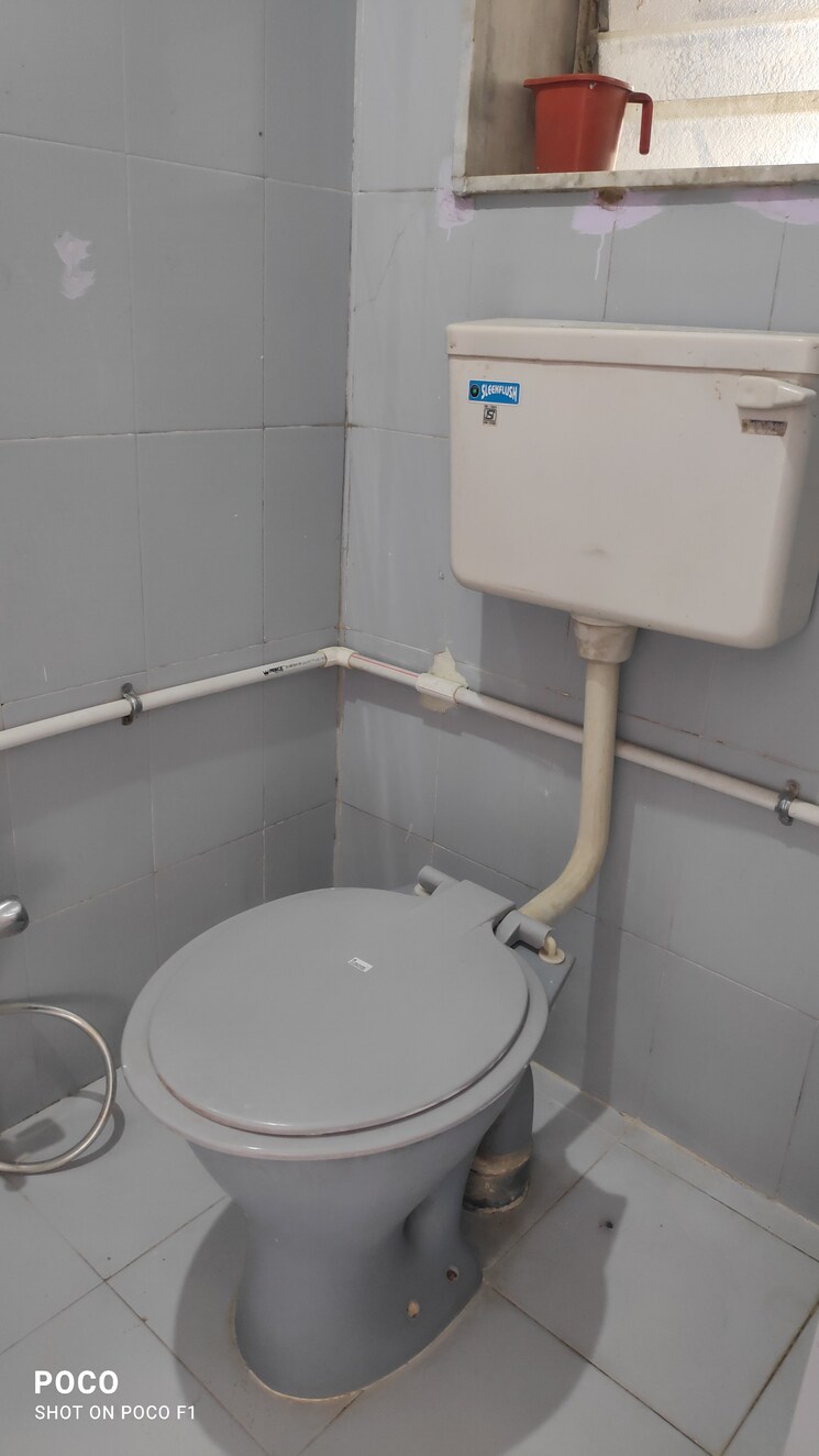 Bathroom, bhandup west Pg For Boys In Bhandup West 8601786