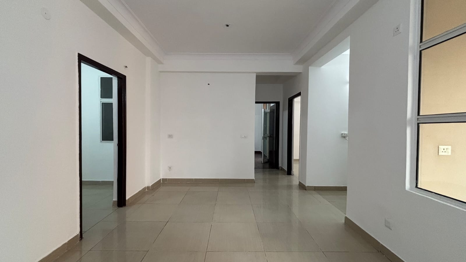 2 BHK Apartment For Sale in Ratan Pearls