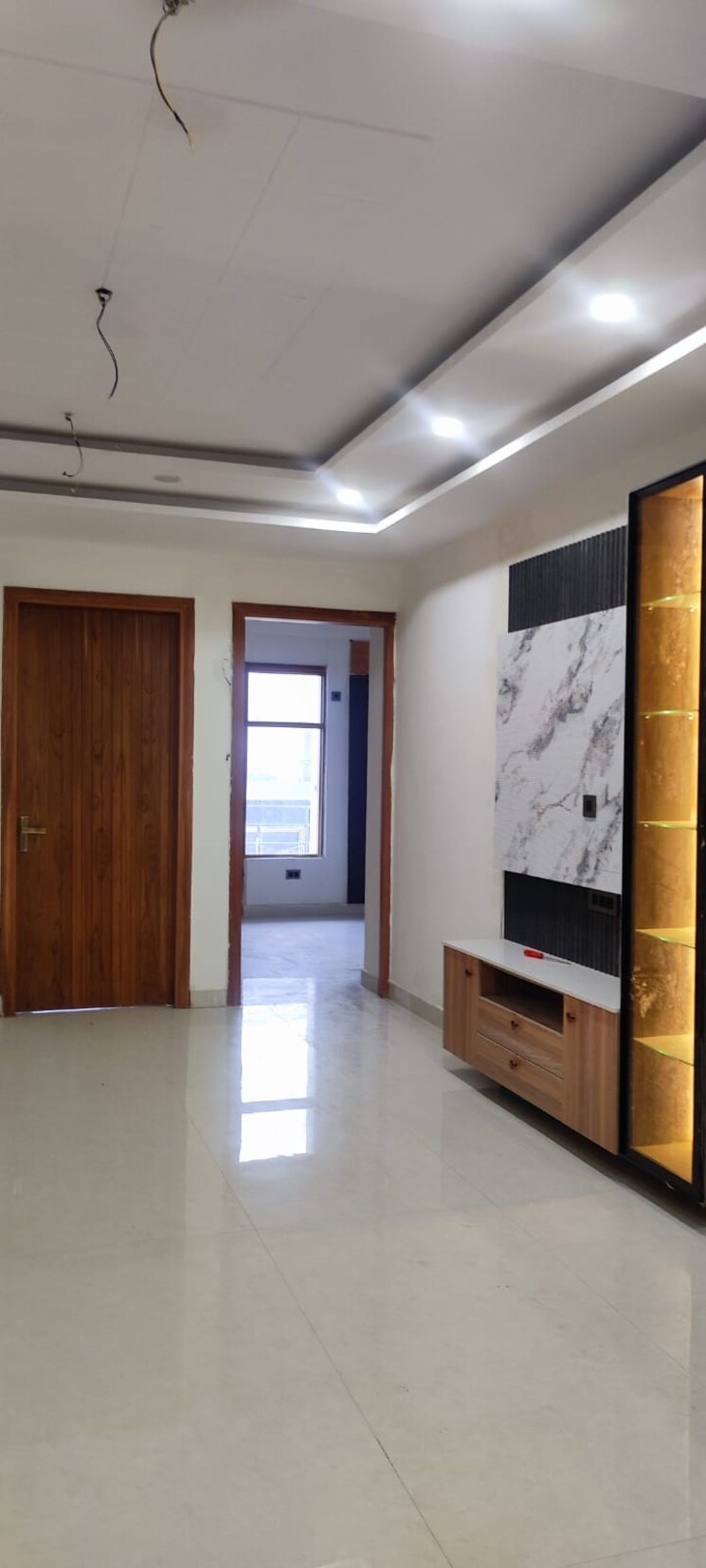 Room, puri-kohinoor 3 Bedroom 162 Sq.Yd. Builder Floor In Sector 89 Faridabad 8601847