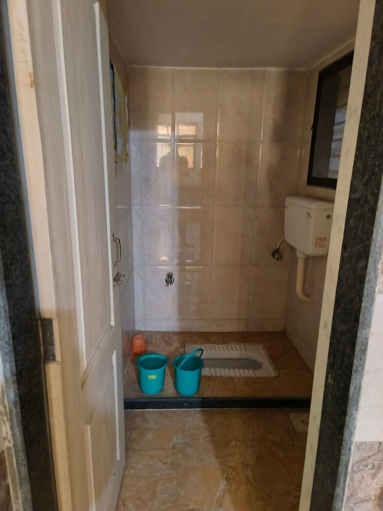 Bathroom, yashwant-park 2 Bedroom 950 Sq.Ft. Apartment In Virar West Palghar 8601851