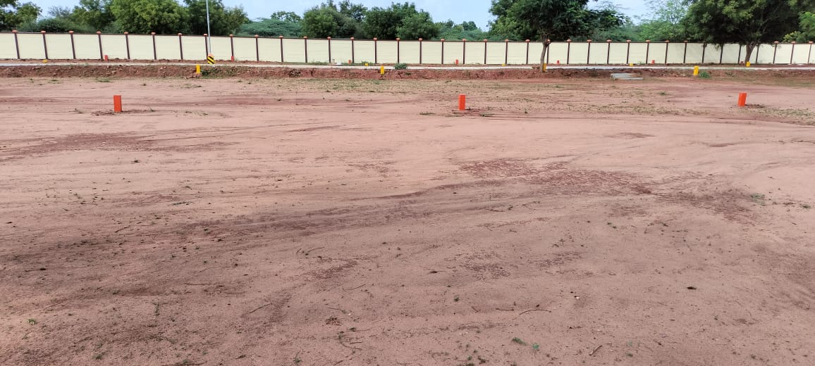 Plot For Sale in Kandhalur