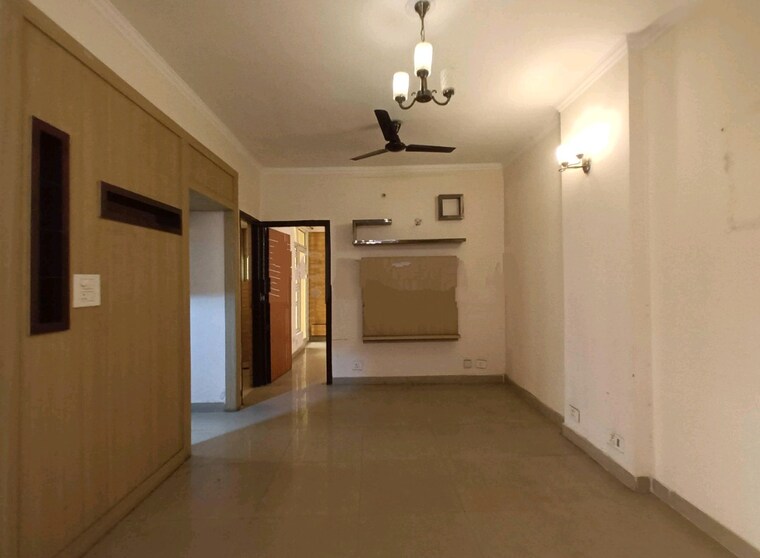 Room, paras-tierea 3 Bedroom 1592 Sq.Ft. Apartment In Sector 137 Noida 8601881