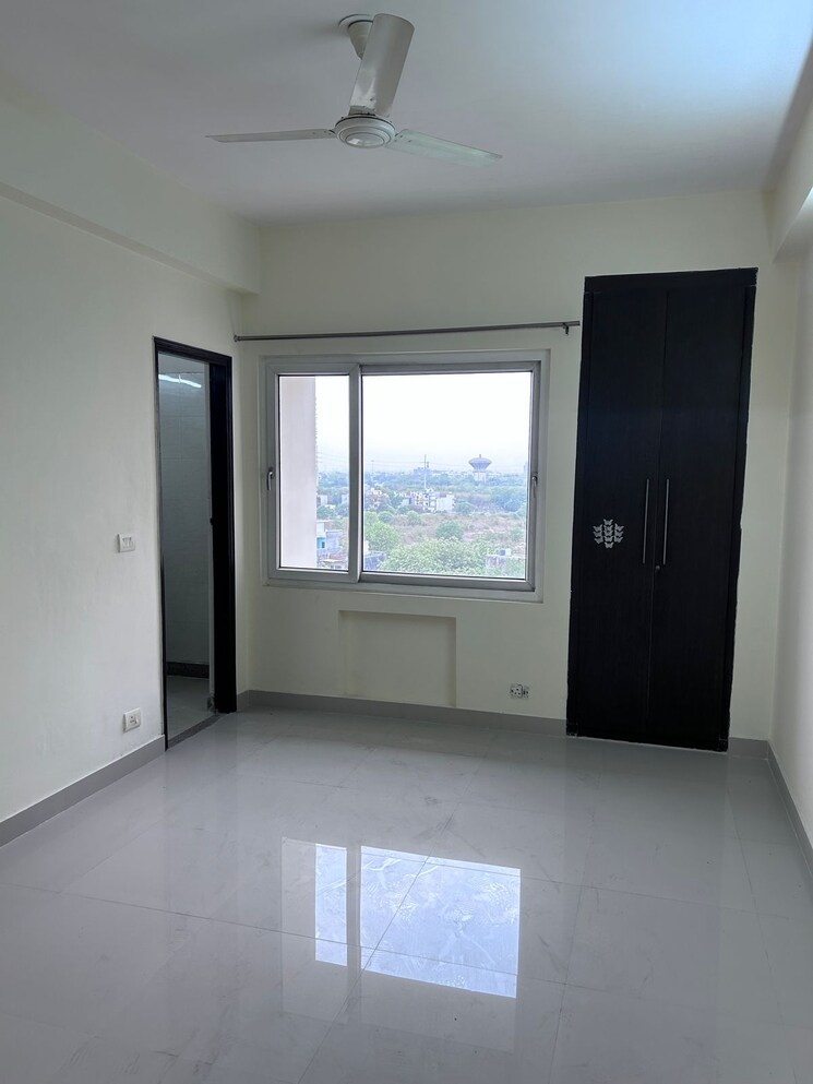 Room, uppal-plumeria-garden-estate 4 Bedroom 2350 Sq.Ft. Apartment In Omicron Iii Greater Noida Greater Noida 8601885