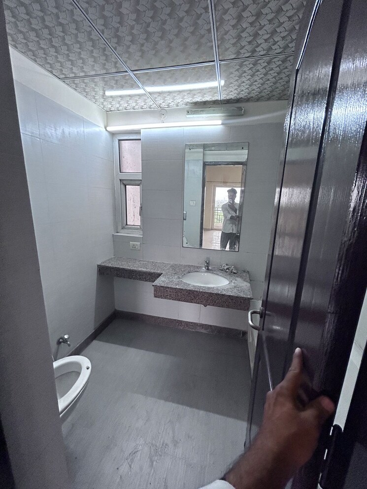 Kitchen, uppal-plumeria-garden-estate 4 Bedroom 2350 Sq.Ft. Apartment In Omicron Iii Greater Noida Greater Noida 8601885