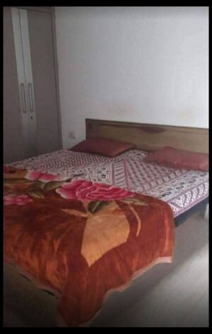 2 BHK Builder Floor For Sale in Lajpat Nagar ii