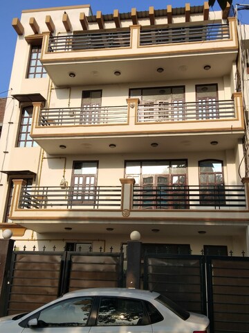  Pg For Rent in Sector 51