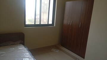 Room in 2 BHK Apartment at Elegant Param, Lalarpura – for Rent