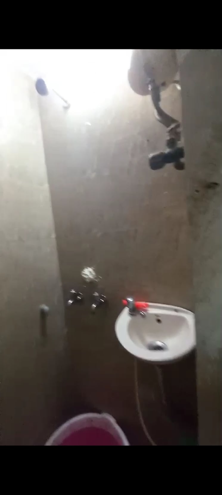 Bathroom, bandra west 2 Bedroom 600 Sq.Ft. Apartment In Bandra West Mumbai 8602033