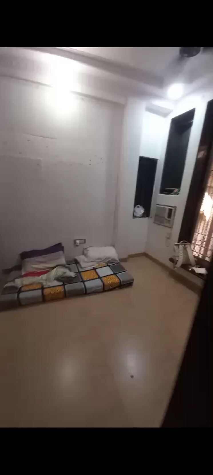 Room, bandra west 2 Bedroom 600 Sq.Ft. Apartment In Bandra West Mumbai 8602033