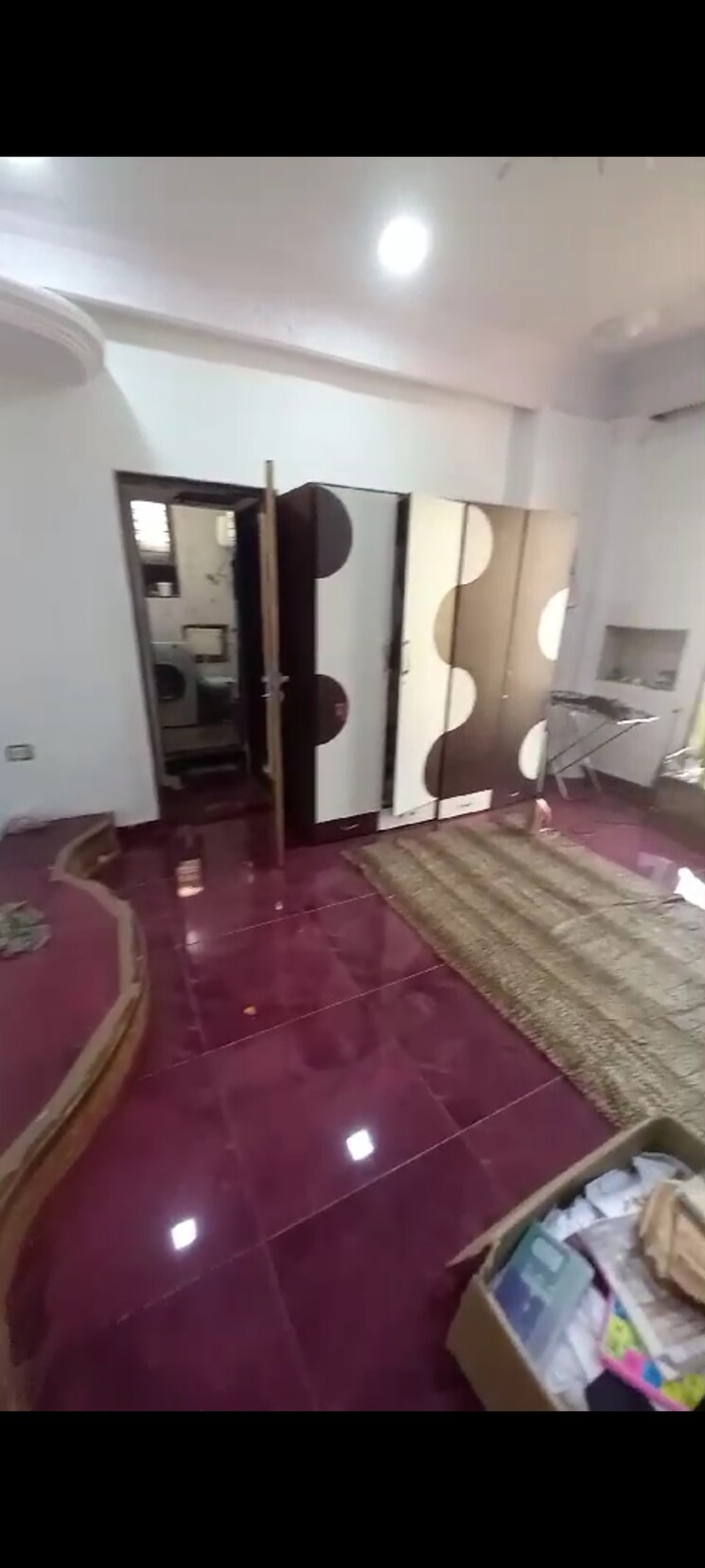 Room, bandra west 2 Bedroom 600 Sq.Ft. Apartment In Bandra West Mumbai 8602033