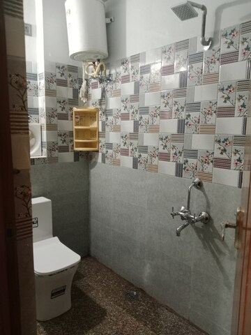 Bathroom in 1 BHK Apartment at Begumpet – for Rent