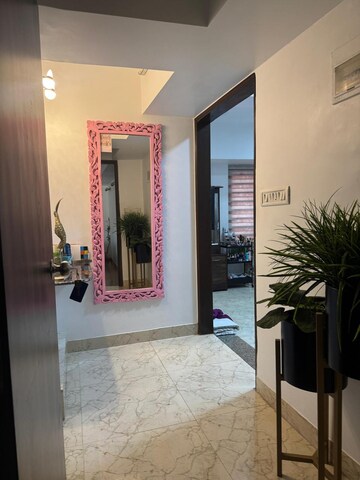 4 BHK Apartment at Jawaharabad Apartment, Bandra West – for Rent