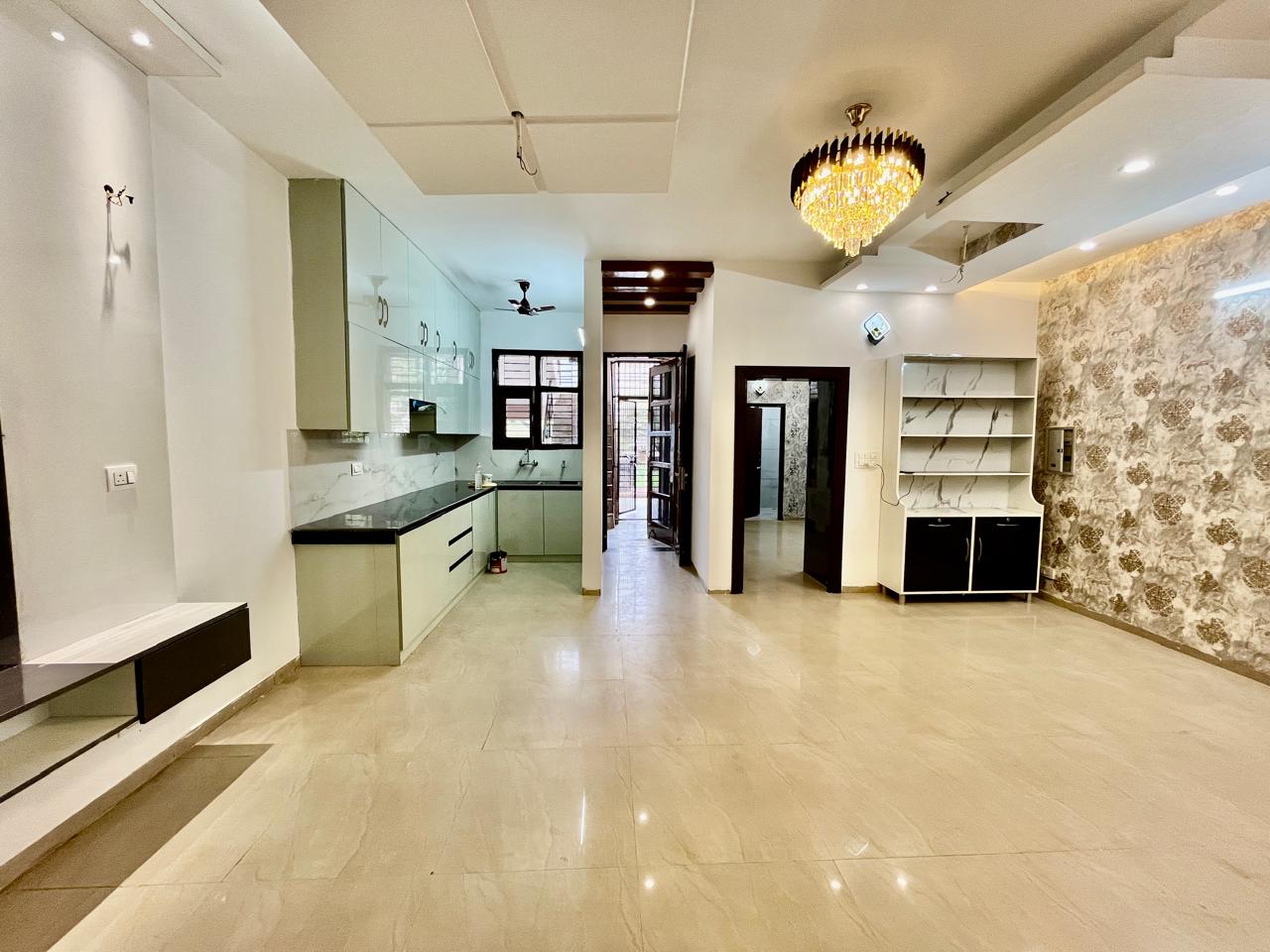 3 BHK Builder Floor For Sale in Gms 2