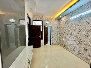 Balcony in 3 BHK Builder Floor at Pir Machalla – for Sale