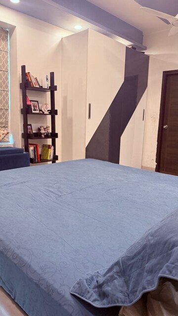 Parking in 3 BHK Apartment at Urbtech Hilston, Sector 79 – for Rent