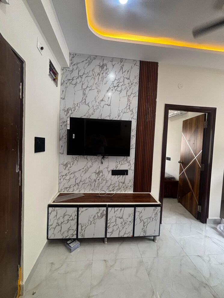 Bedroom, madan-monty-residency 1 Bedroom 600 Sq.Ft. Apartment In Madhapur Hyderabad 8602068