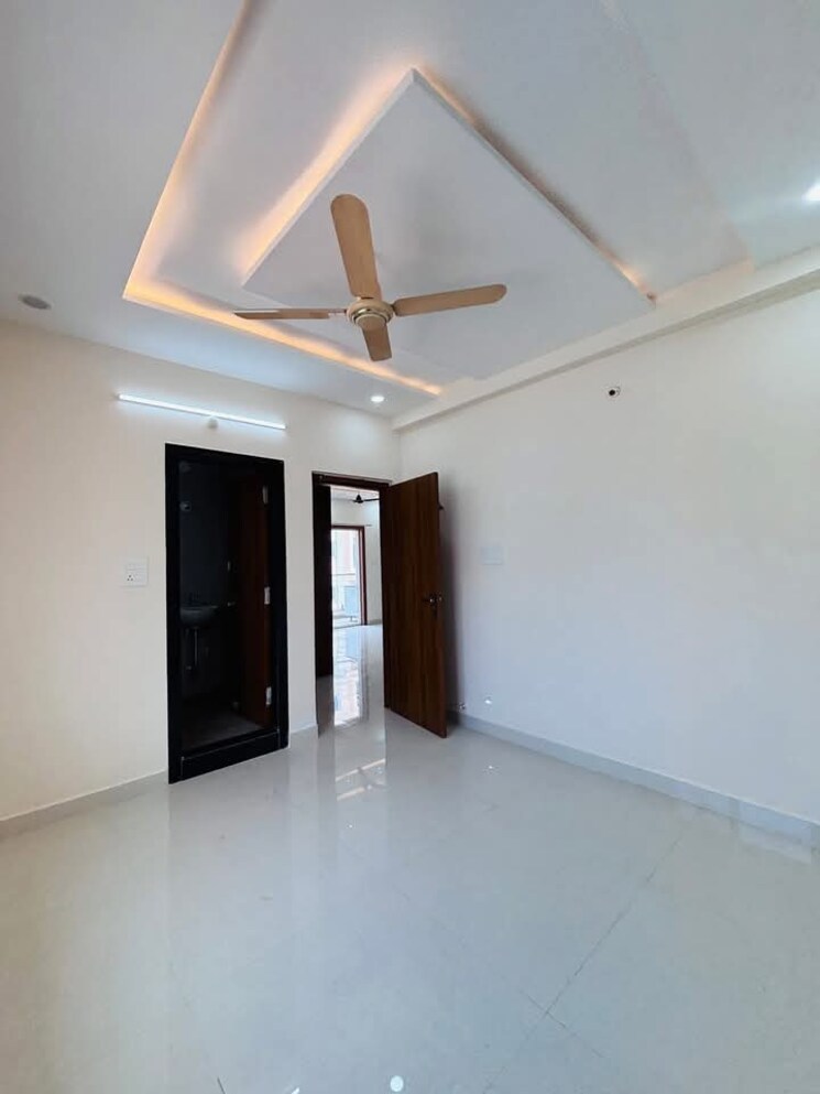 Room, madan-monty-residency 3 Bedroom 1450 Sq.Ft. Apartment In Madhapur Hyderabad 8602070