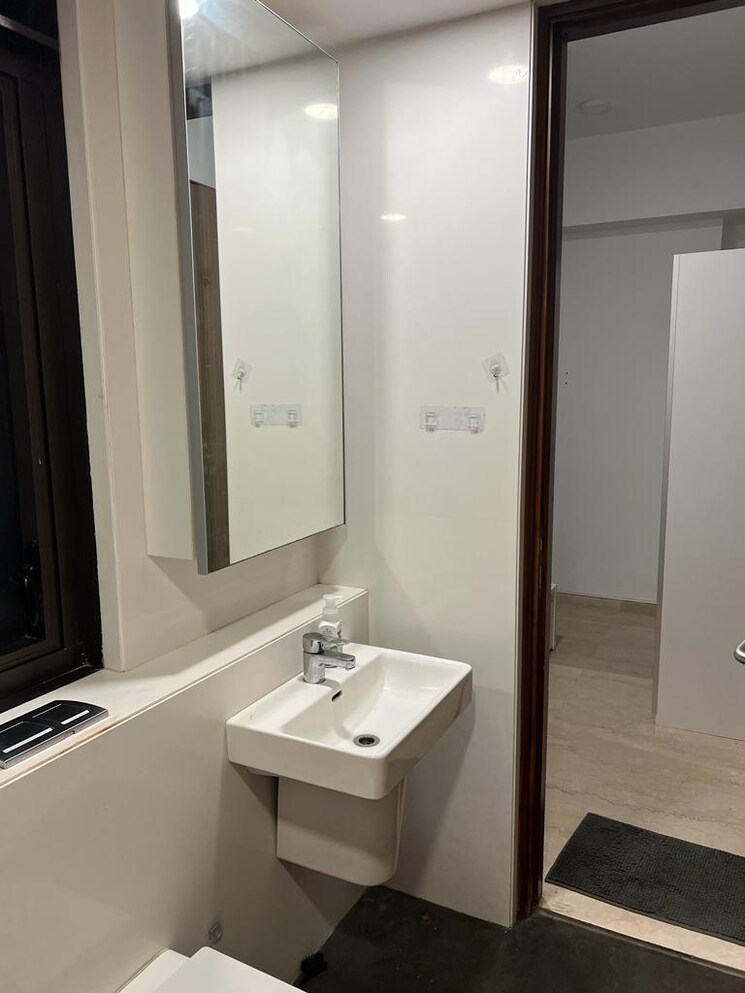 Bathroom, omkar-veda-exclusive 2 Bedroom 790 Sq.Ft. Apartment In Parel Mumbai 8602091
