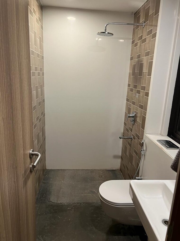 Bathroom, omkar-veda-exclusive 2 Bedroom 790 Sq.Ft. Apartment In Parel Mumbai 8602091