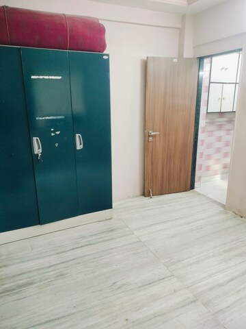 Room in 1 RK Apartment at Ajit Park CHS, Malad West – for Rent