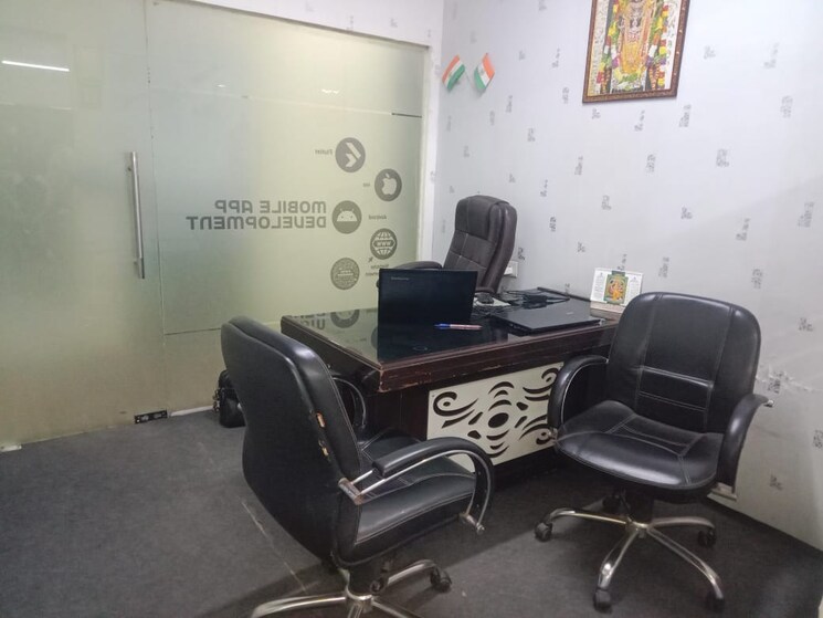 Living Room, sector 59 Commercial Office Space 2500 Sq.Ft. In Sector 59 Noida 8602136