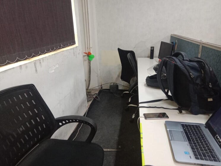 Team Area, sector 59 Commercial Office Space 2500 Sq.Ft. In Sector 59 Noida 8602136