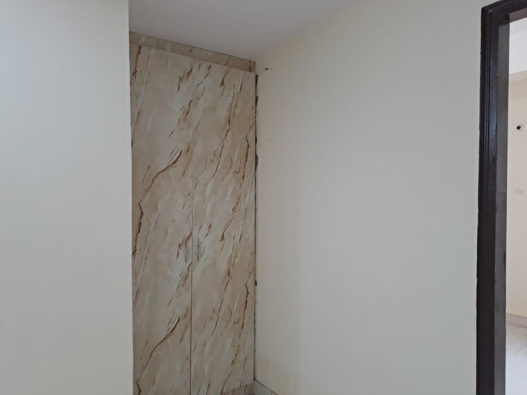 Room, dmd-hometech-awas-yojna 1 Bedroom 650 Sq.Ft. Apartment In Sector 73 Noida 8602170