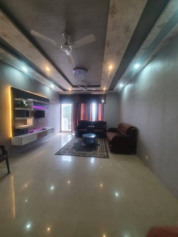 Parking in 2 BHK Apartment at Ganga Apartments Gomti Nagar, Gomti Nagar – for Rent