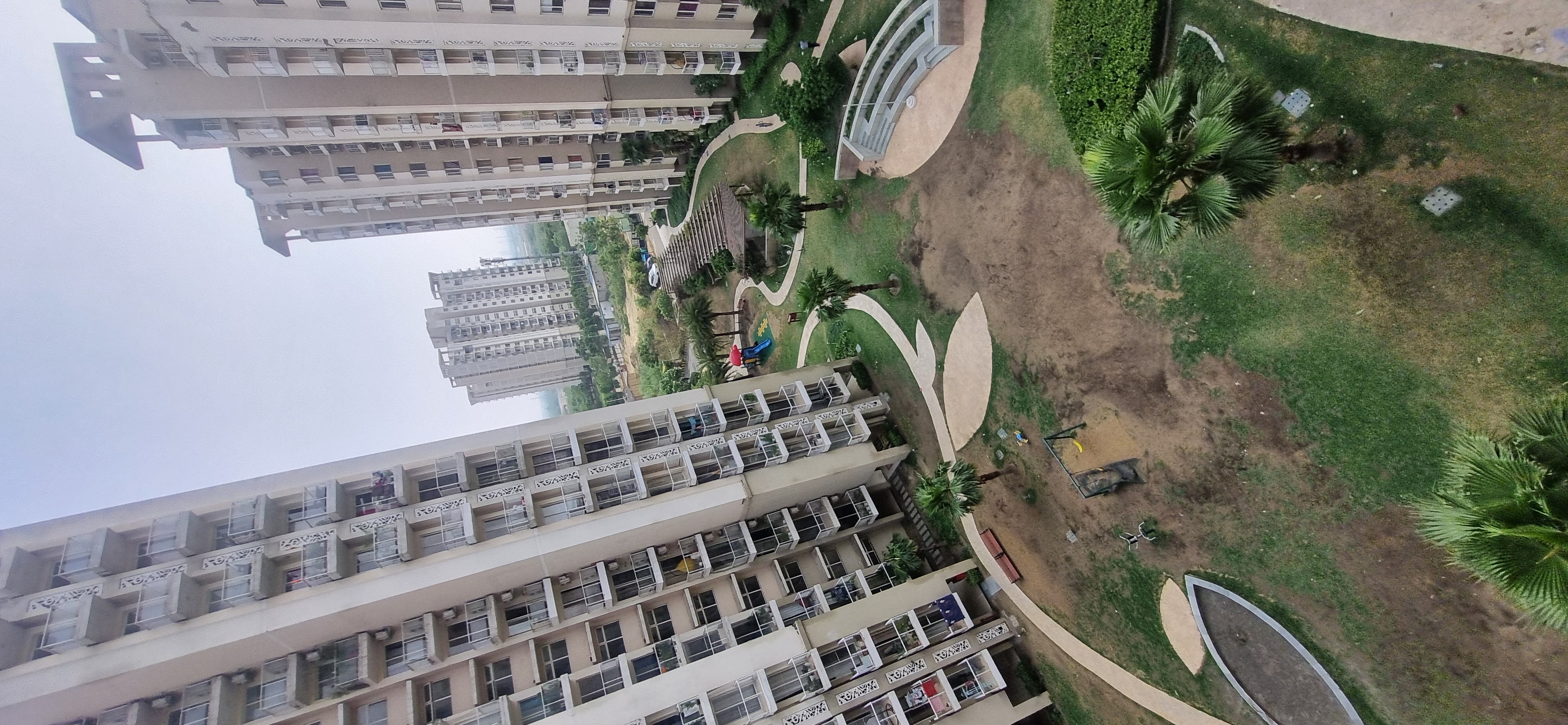 3 BHK + Servant Room,Extra Room Apartment For Rent in Experion The Heart Song