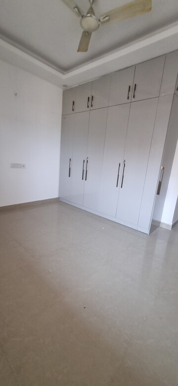 Furnished Amenities in 2 BHK Builder Floor at Sai Kunj New Palam  vihar, New Palam Vihar Phase 3 – for Rent