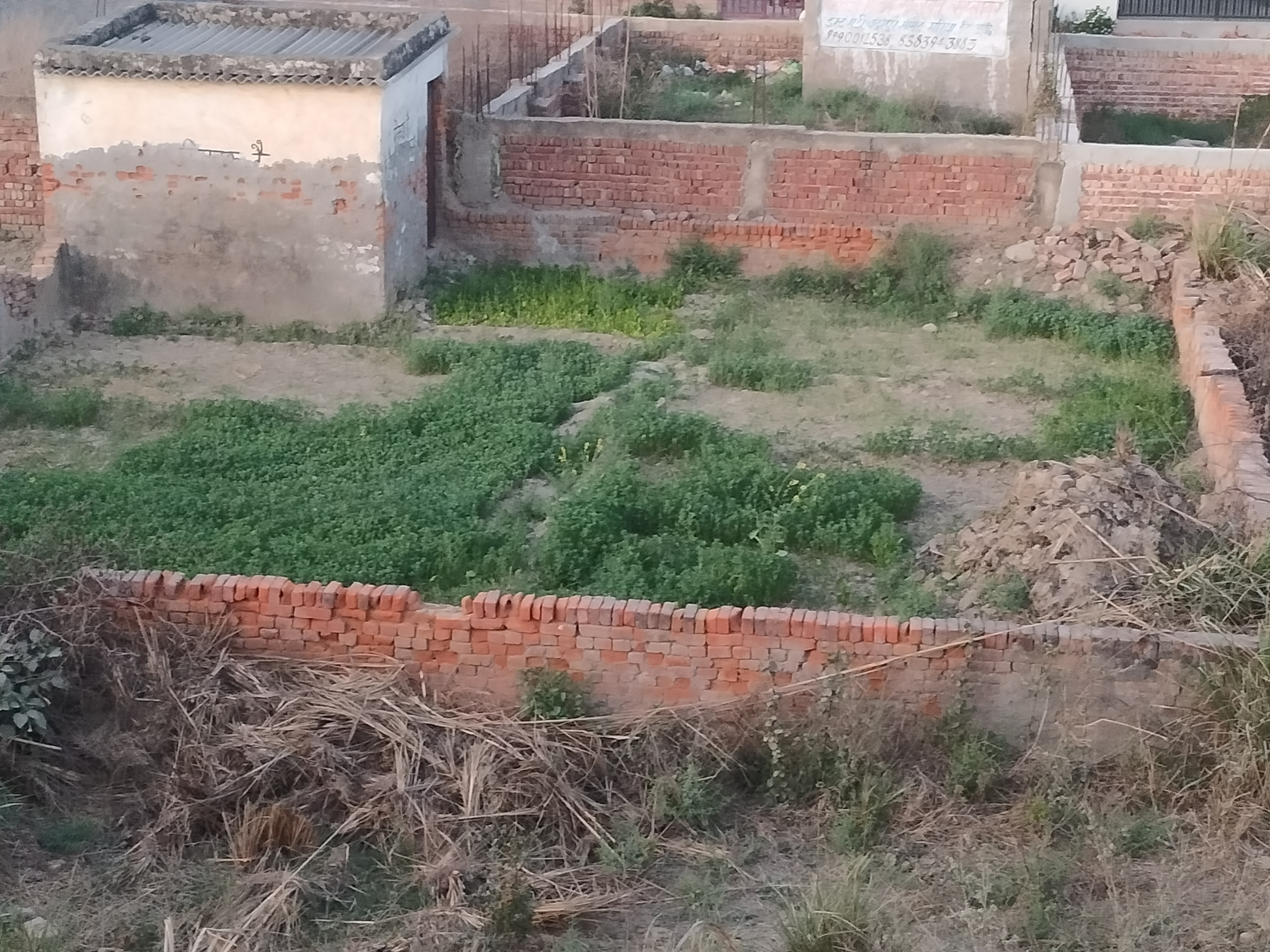 Plot For Sale in Shiv Vihar Sec 144 Noida