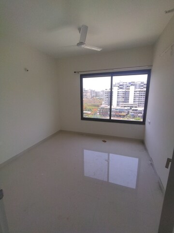 Study Room in 2 BHK Apartment at Kumar Palmspring Towers, Undri – for Rent