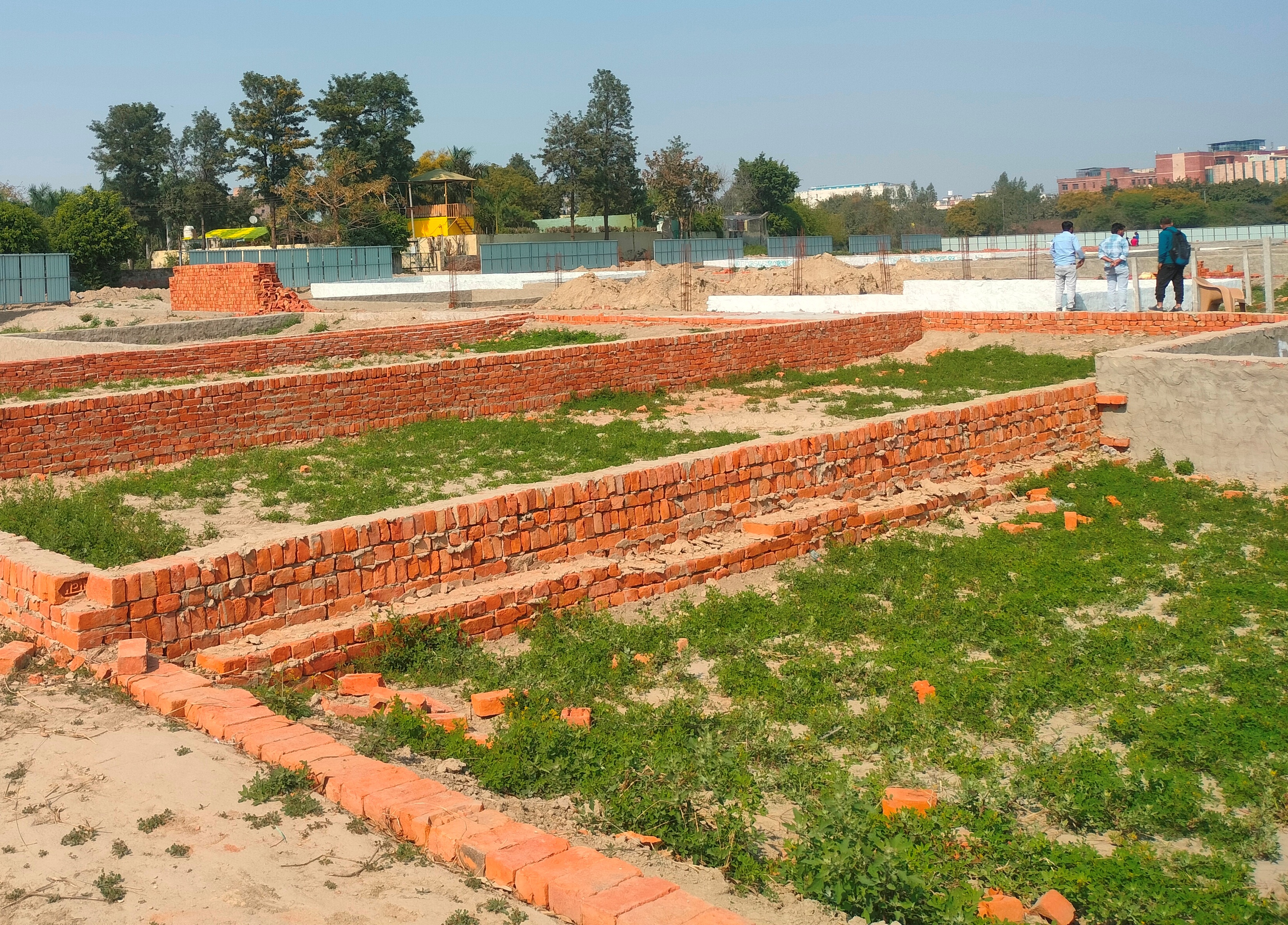Plot For Sale in Shiv Vihar