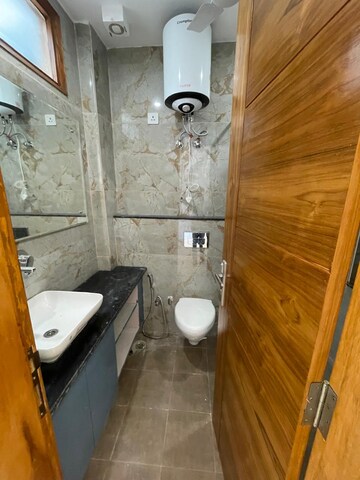 Kitchen in 3 BHK Builder Floor at Chittaranjan Park – for Rent
