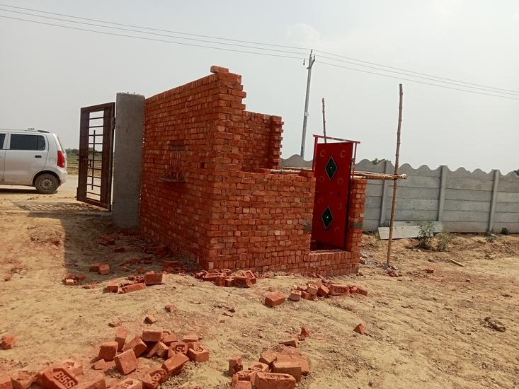 Plot For Sale in Shiv Vihar